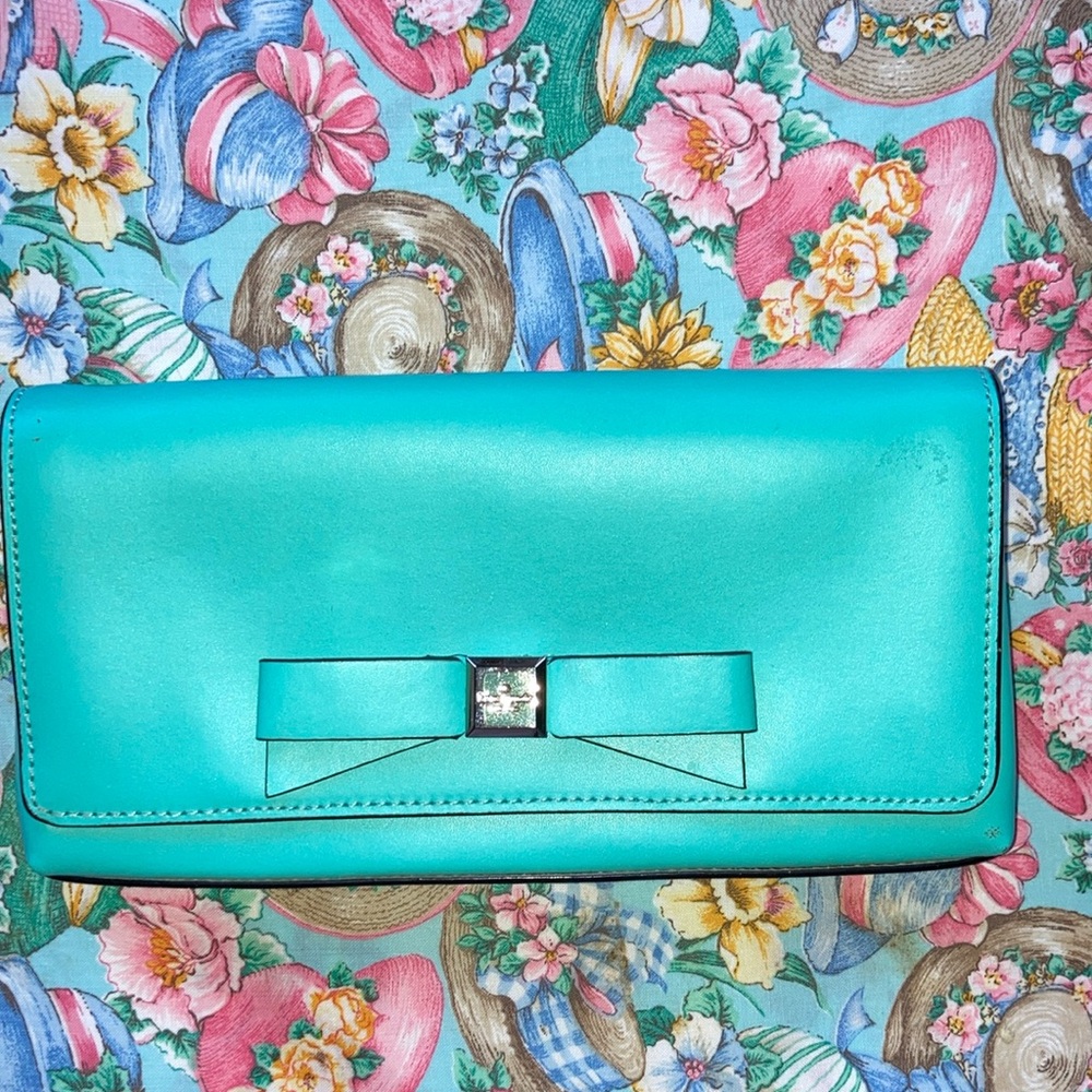 KATE SPADE New York turquoise clutch purse, size in pics, magnet close $79